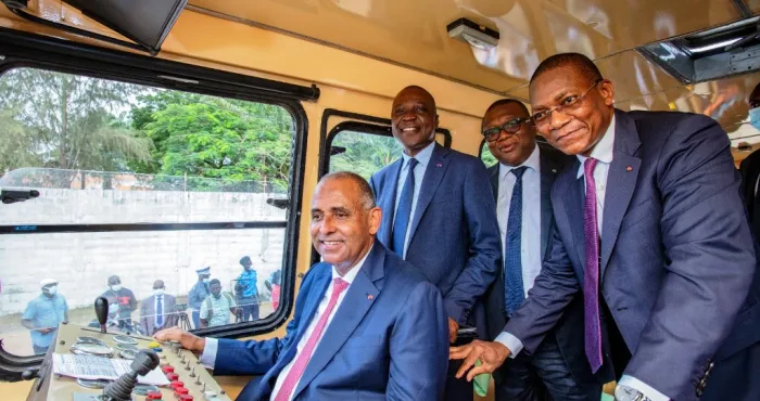 mobilite-urbaine-dans-le-grand-abidjan-la-modernisation-du-transport-public-en-marche